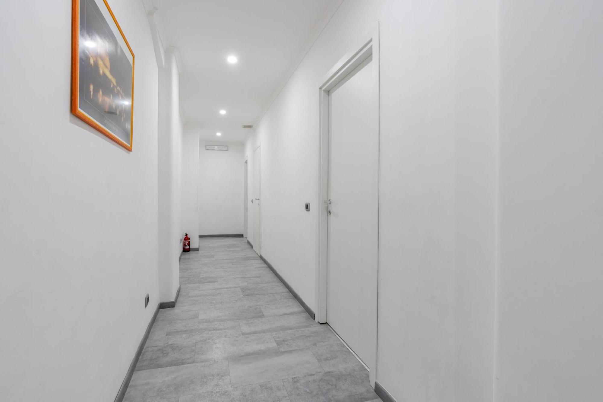 Amazing Apartment Near To Colosseo And Subway Roma Exterior foto